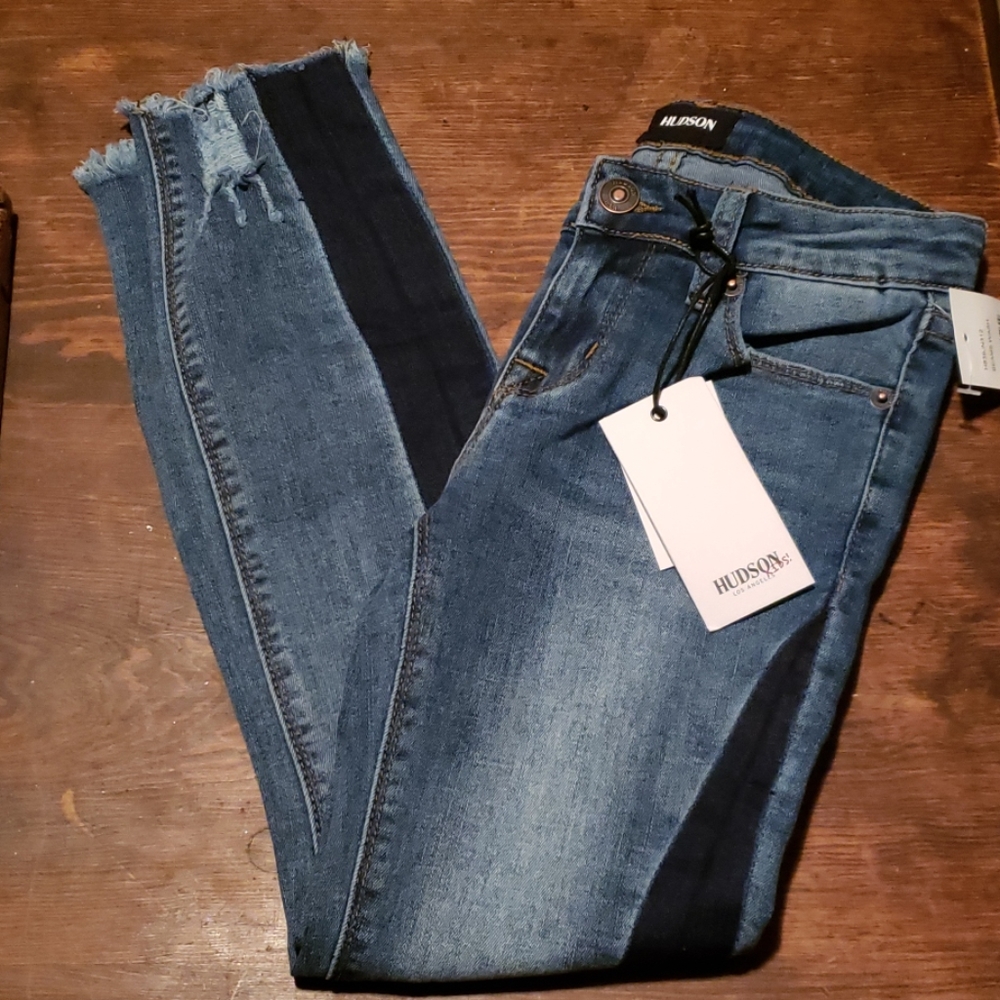 NWT Hudson Distressed Skinny Jeans